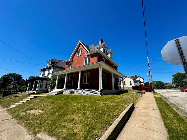 387 N Richhill — photo 2