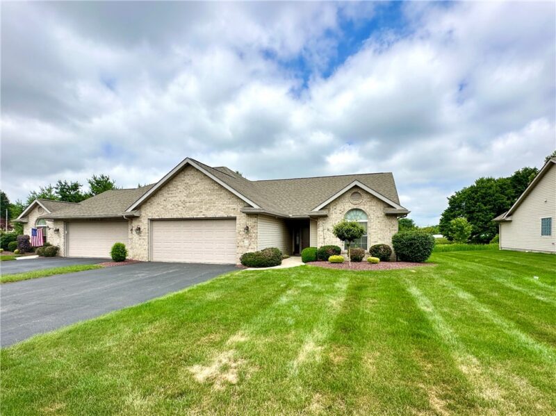 33 Fields Drive — photo 3