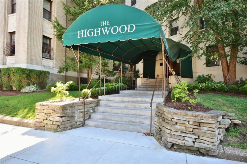 372 S Highland Ave 102 — photo 2