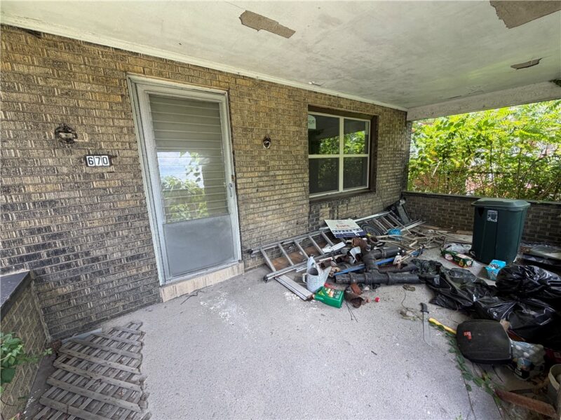 670 Princeton Blvd — photo 2