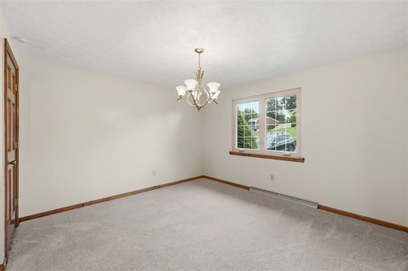 125 Eakin Ave — photo 6