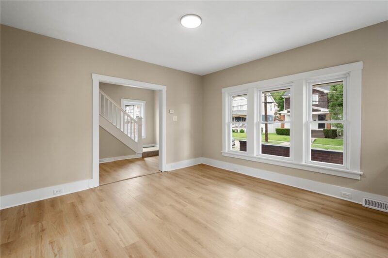 43 Evans Avenue — photo 6
