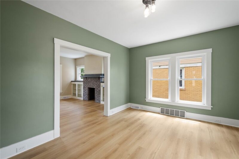 43 Evans Avenue — photo 7