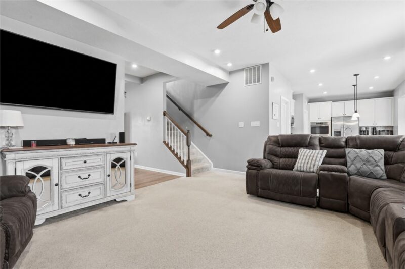 1024 Blackhawk Dr — photo 8