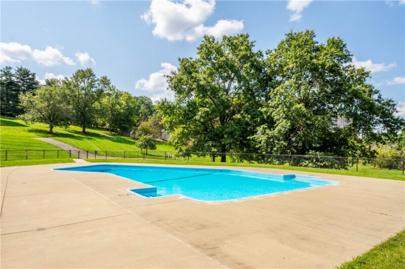 1160 Bower Hill Rd 700B — photo 4