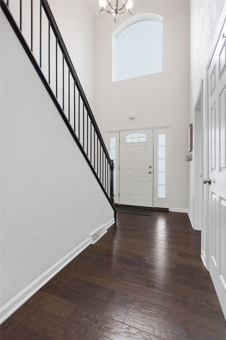2547 Forest Brook Dr — photo 3