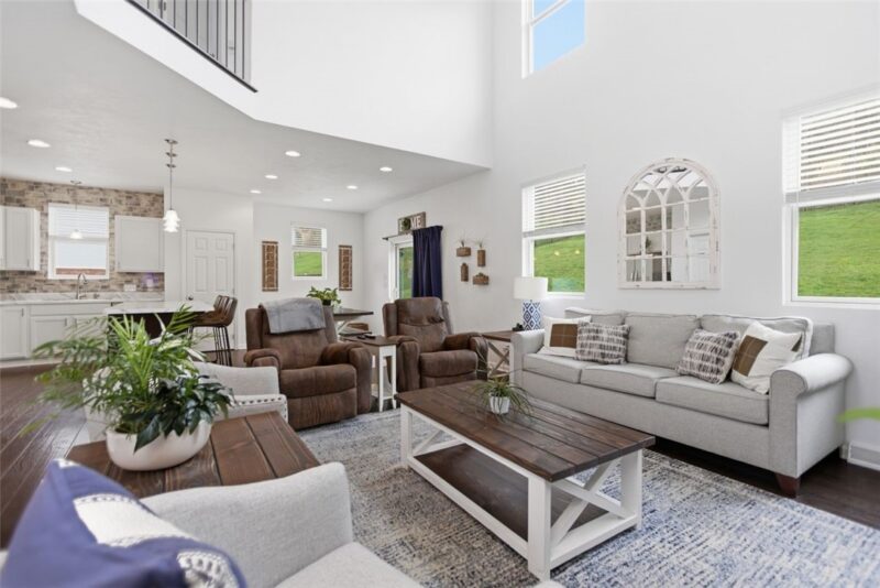 2547 Forest Brook Dr — photo 6