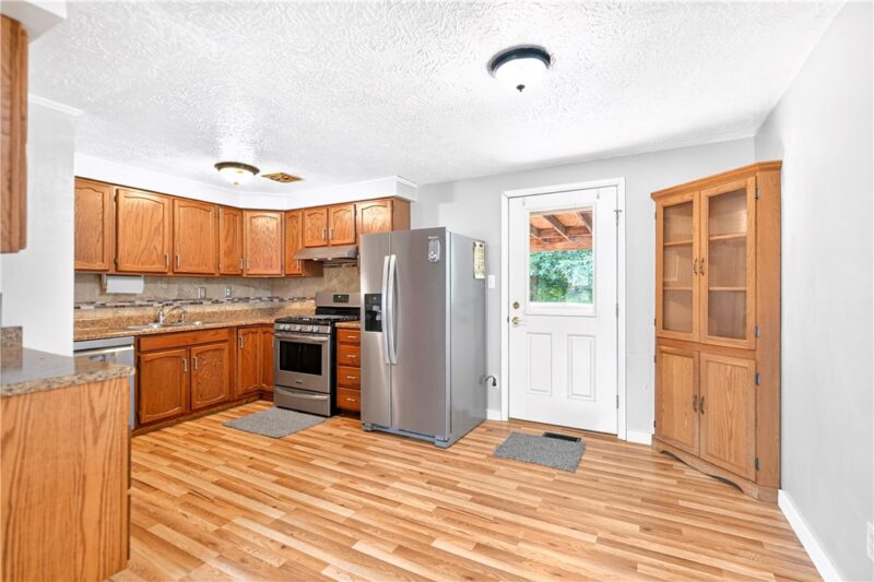 2645 Keats Dr — photo 8