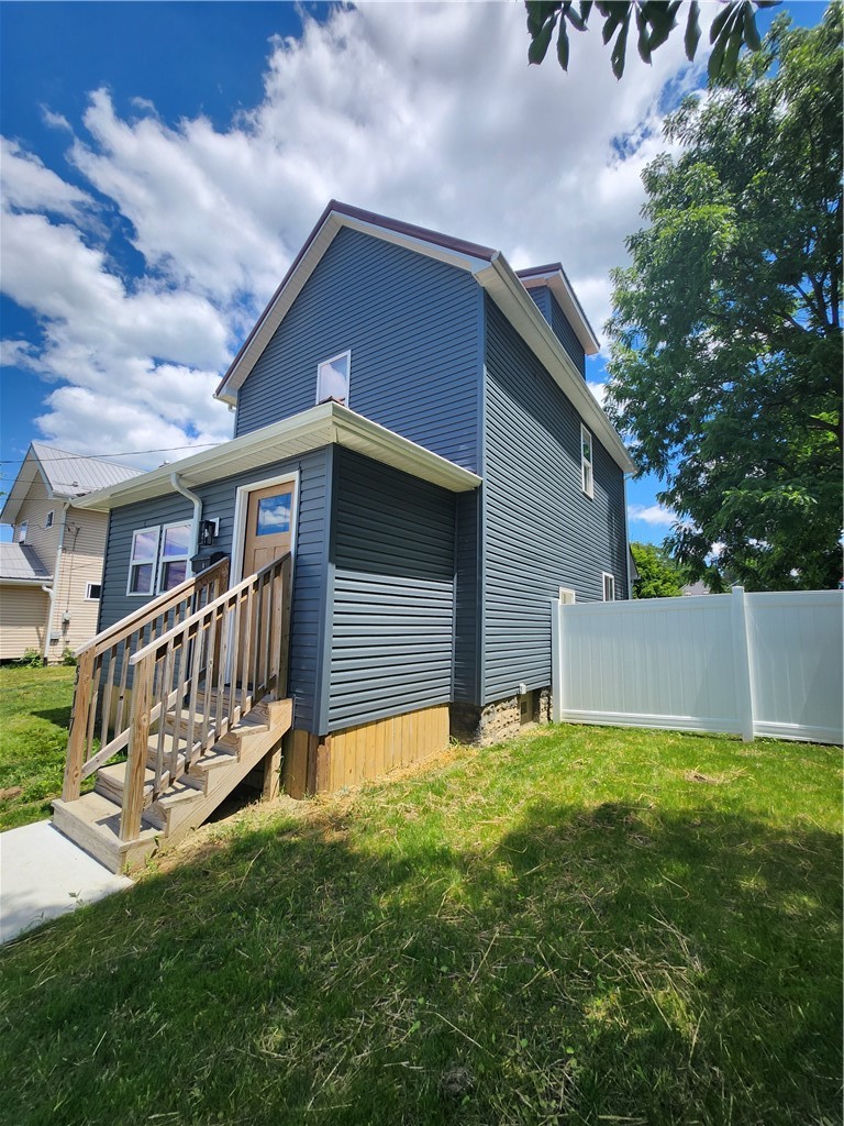 517 Hamilton Ave — photo 2