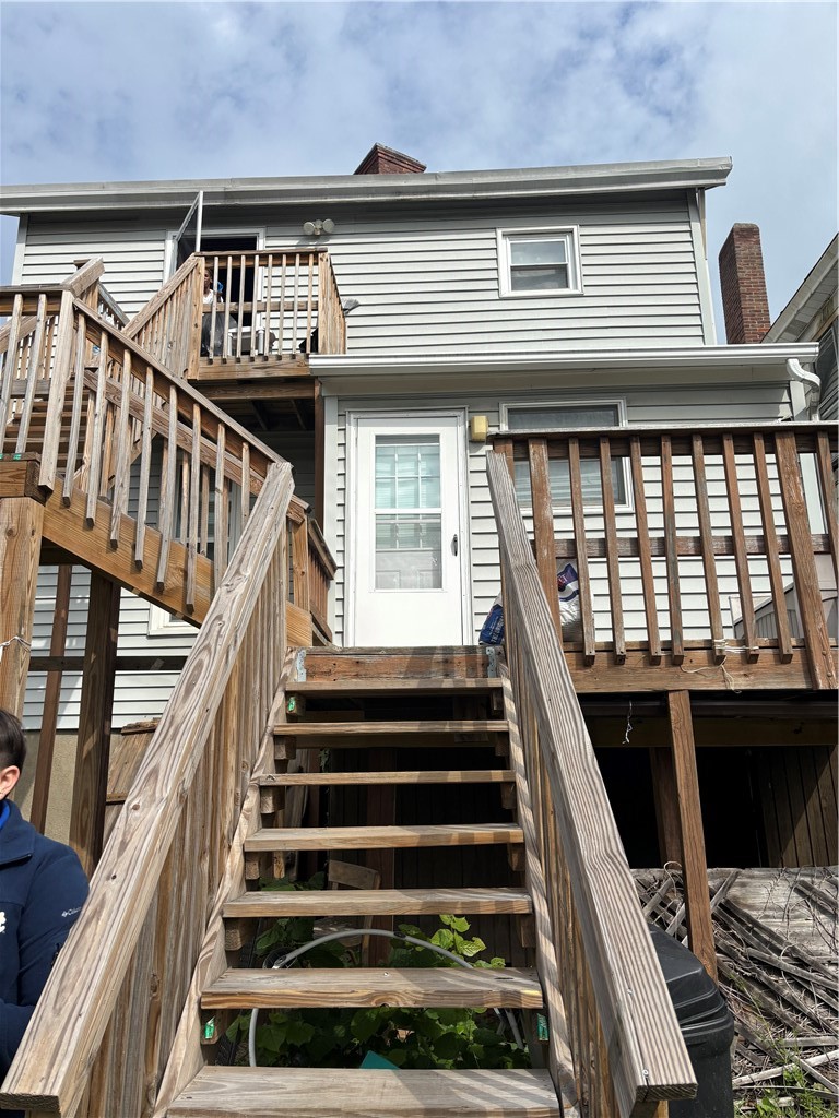 1031 Tyndall St — photo 8