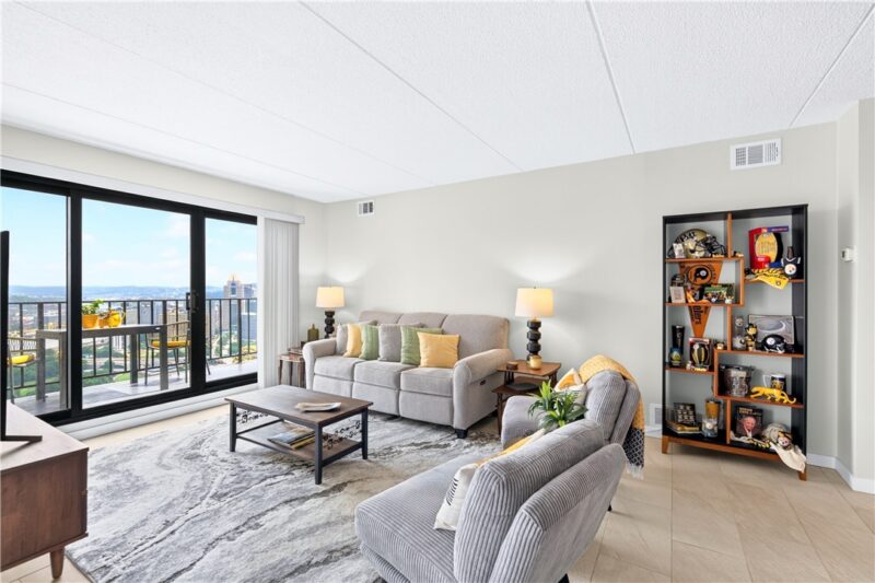 1000 Grandview Ave 904 — photo 7