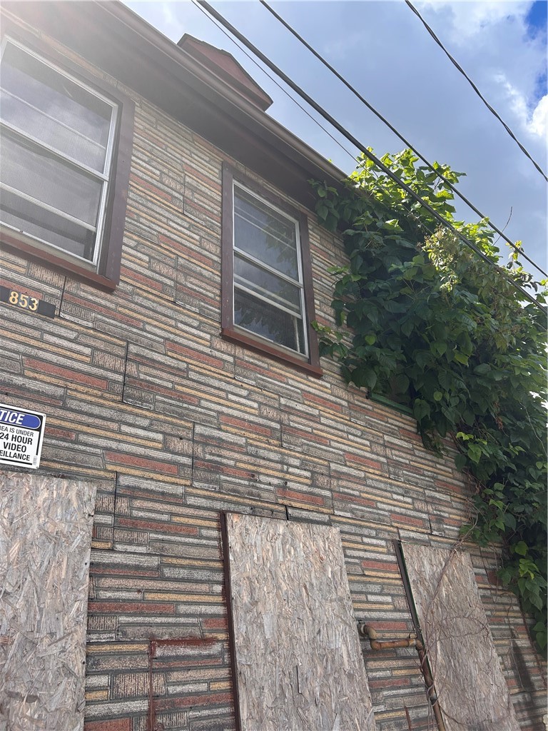 853 Lovitt Way — photo 7