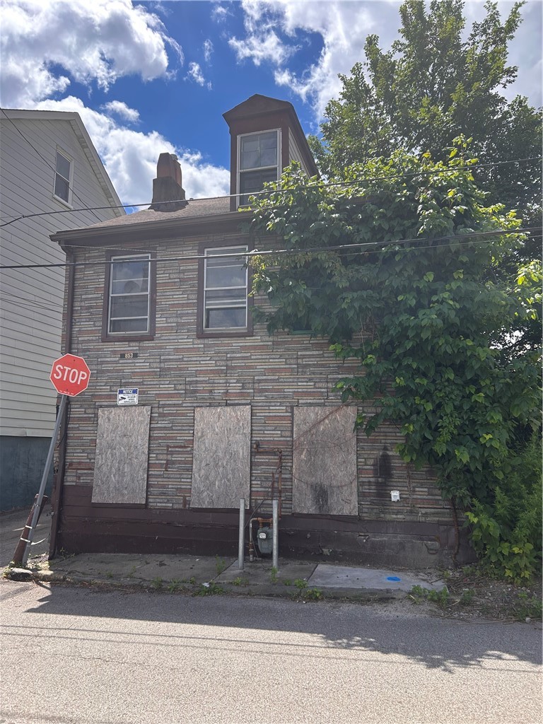 853 Lovitt Way — photo 8