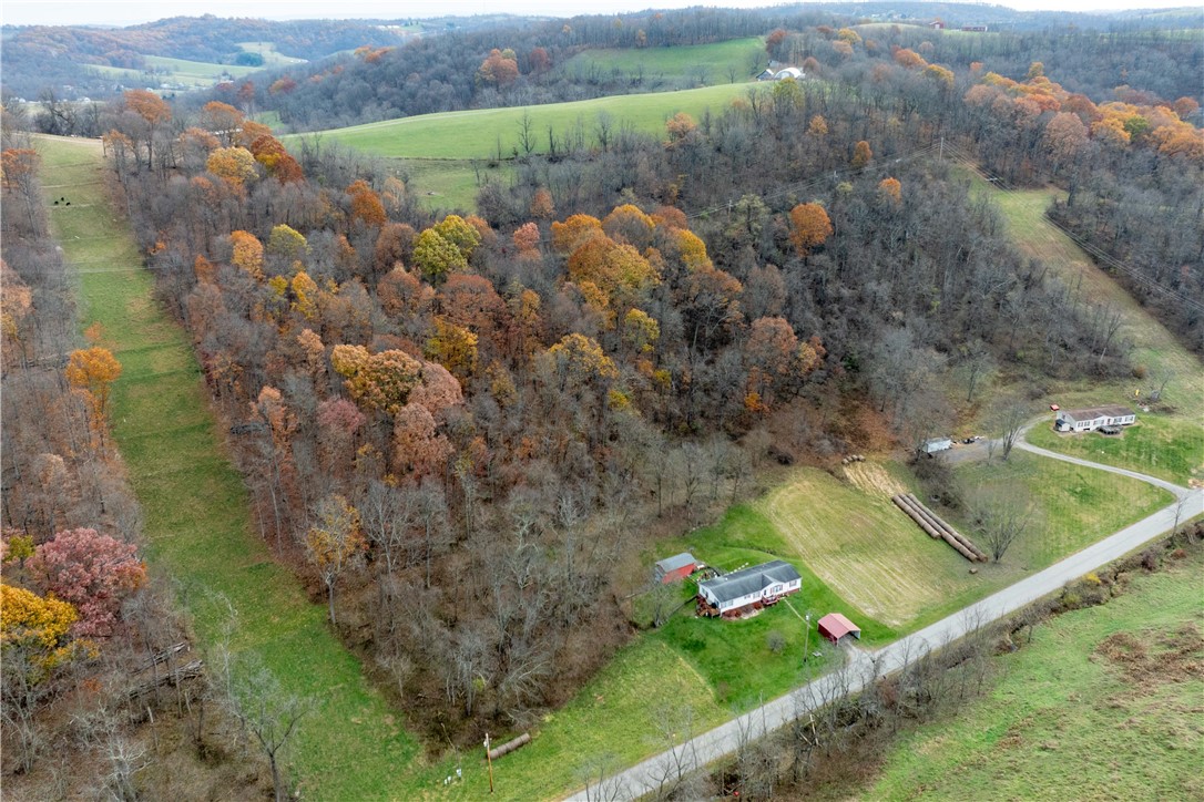 452 Sugar Run Rd — photo 1