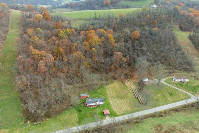 452 Sugar Run Rd — photo 5