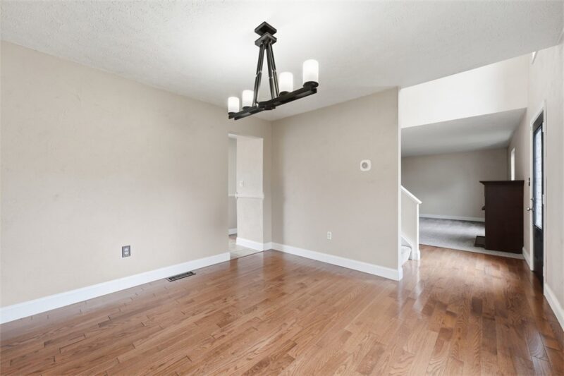 328 Whitney Chase Lane — photo 8