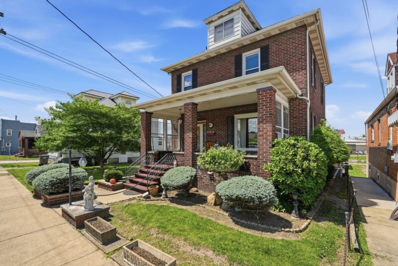 38 Franklin AVENUE — photo 4