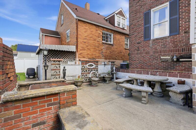 38 Franklin AVENUE — photo 5