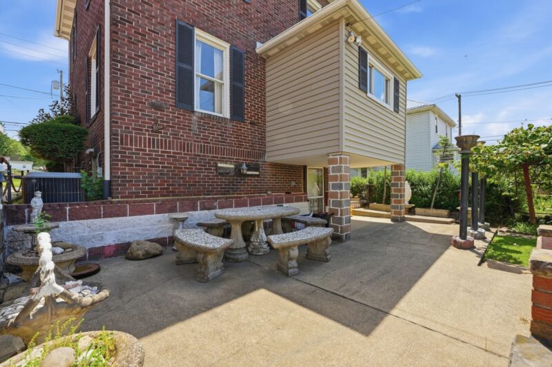 38 Franklin AVENUE — photo 7