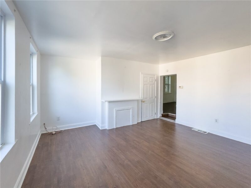 2844 California Ave — photo 4