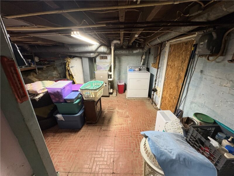 1614 Johnston Ave — photo 7