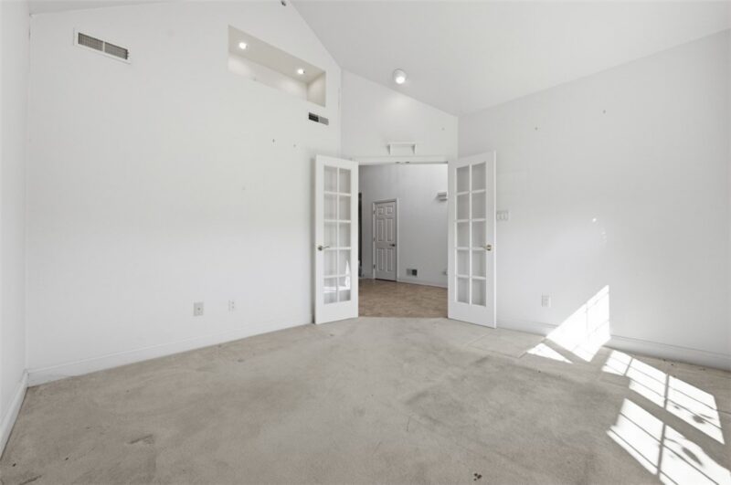 1016 Saddleclub Drive — photo 7