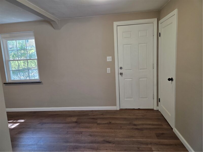 745 Macfarlane Dr — photo 6