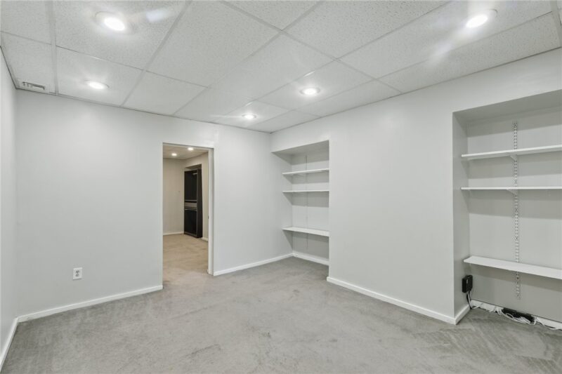 4316 Penn Avenue — photo 8