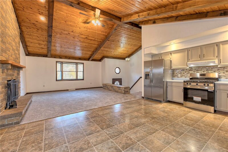 101 Gogo Lake Dr — photo 6