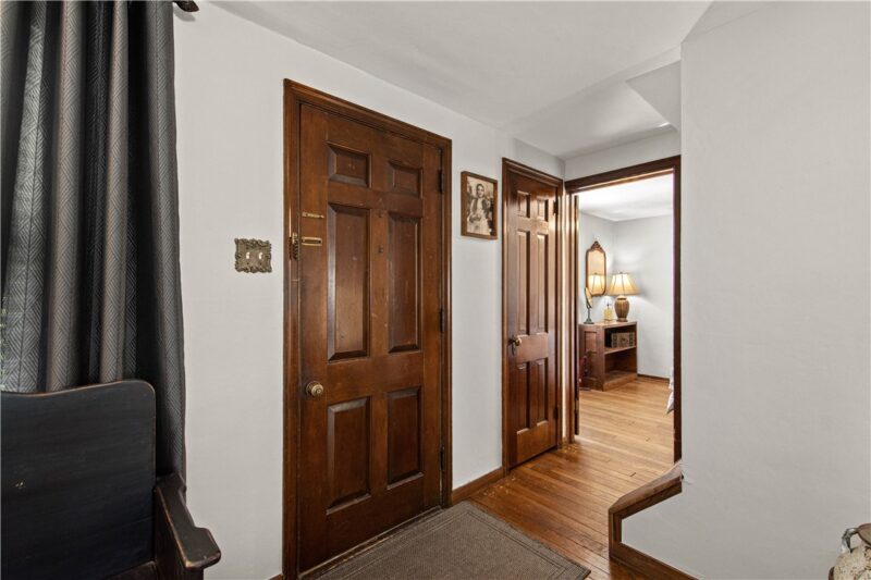 512 Highview Rd — photo 7