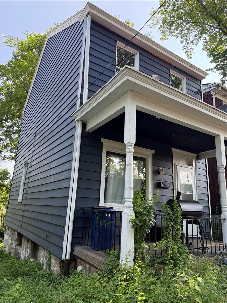 1336 Complete St — photo 2
