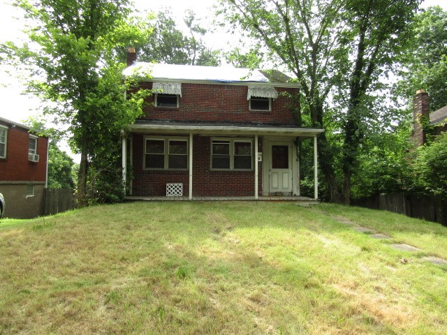 821 Veronica Dr — photo 1