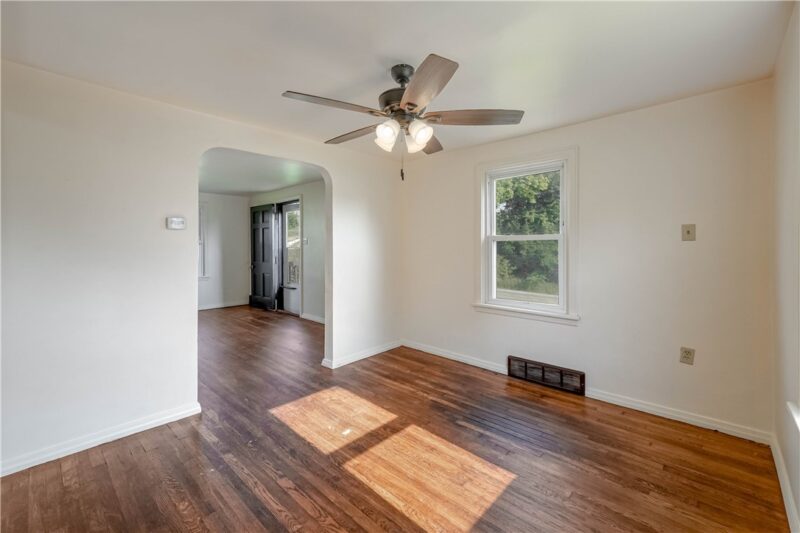 216 Bettis — photo 7