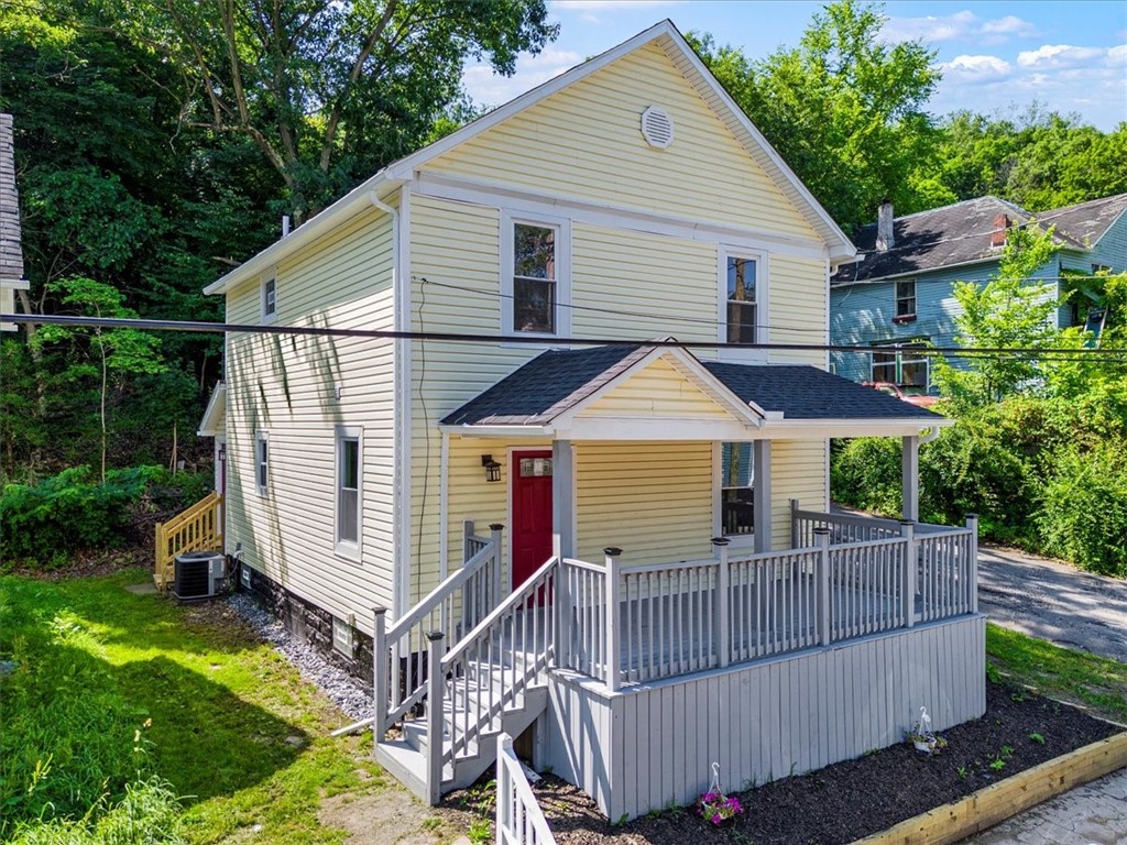 455 Highland Ave — photo 1