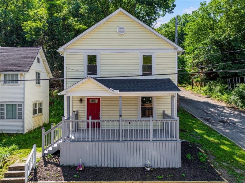 455 Highland Ave — photo 2