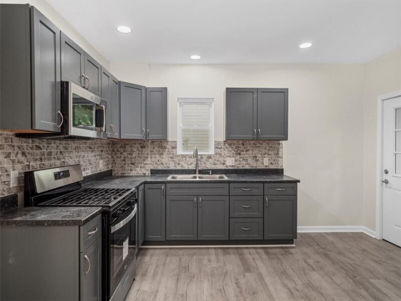 455 Highland Ave — photo 5