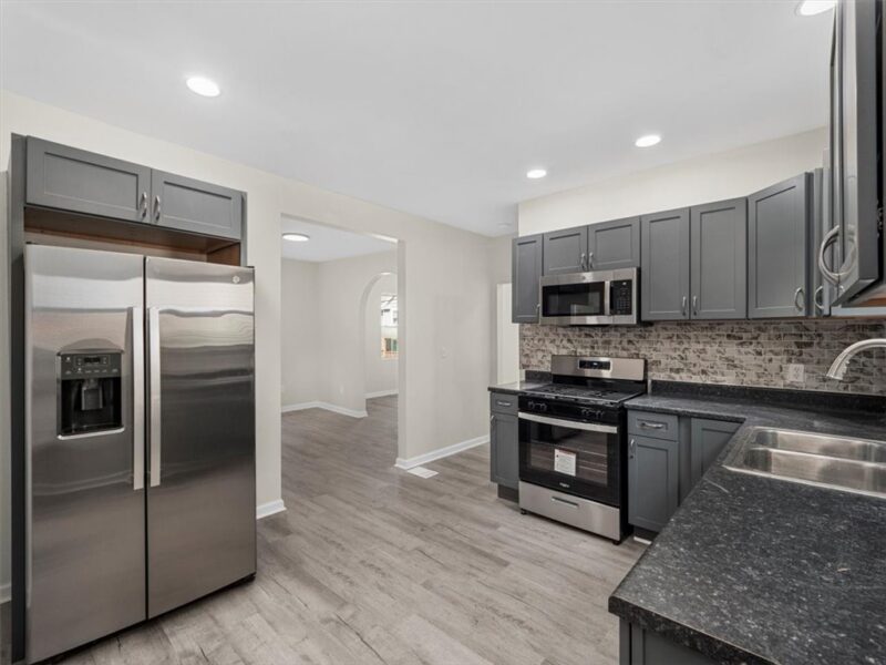 455 Highland Ave — photo 6