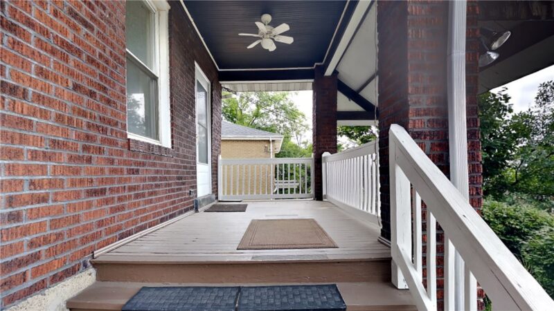 554 Forest Ave — photo 4