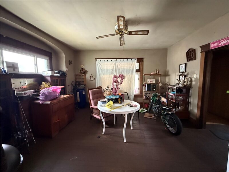 1108 Cunningham Ave — photo 6
