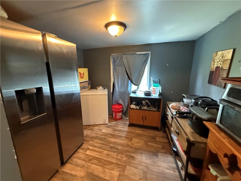 1108 Cunningham Ave — photo 8