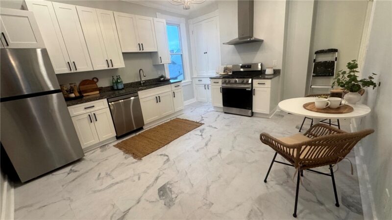5309 Holmes St — photo 4
