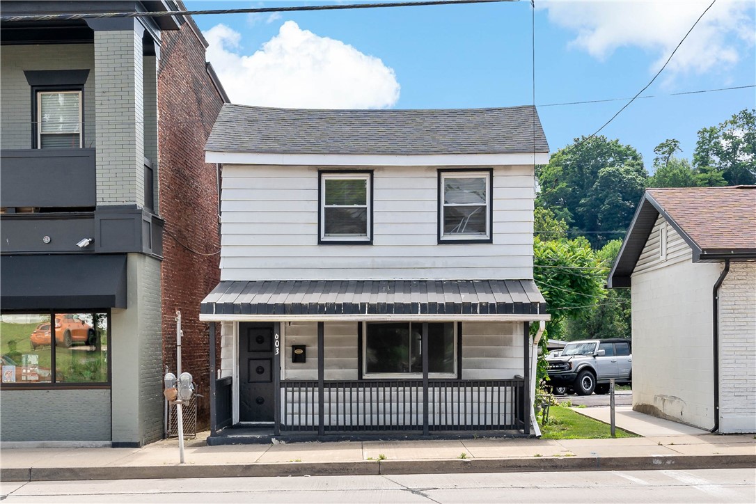 603 W Main St — photo 1