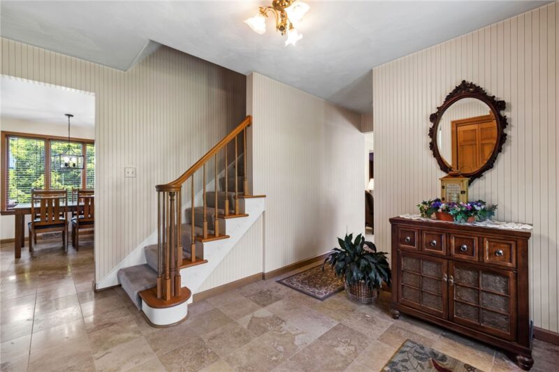 120 Larchfield Drive — photo 6