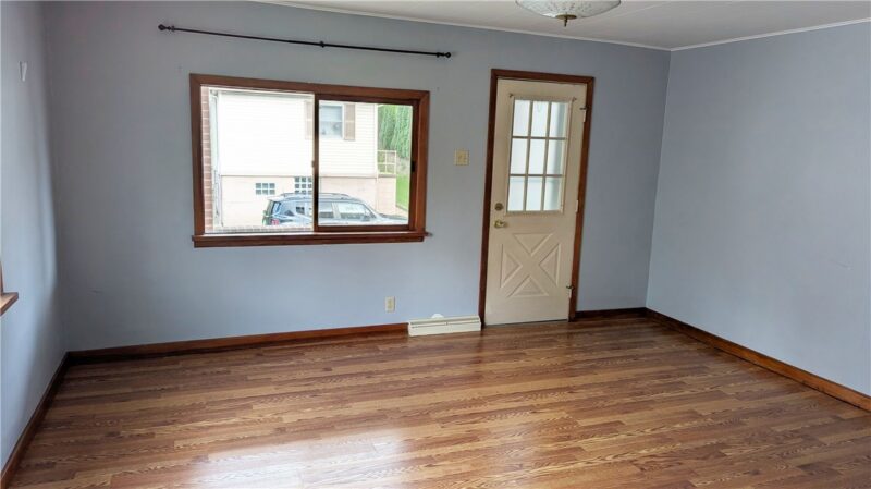 50 Zeller St — photo 2