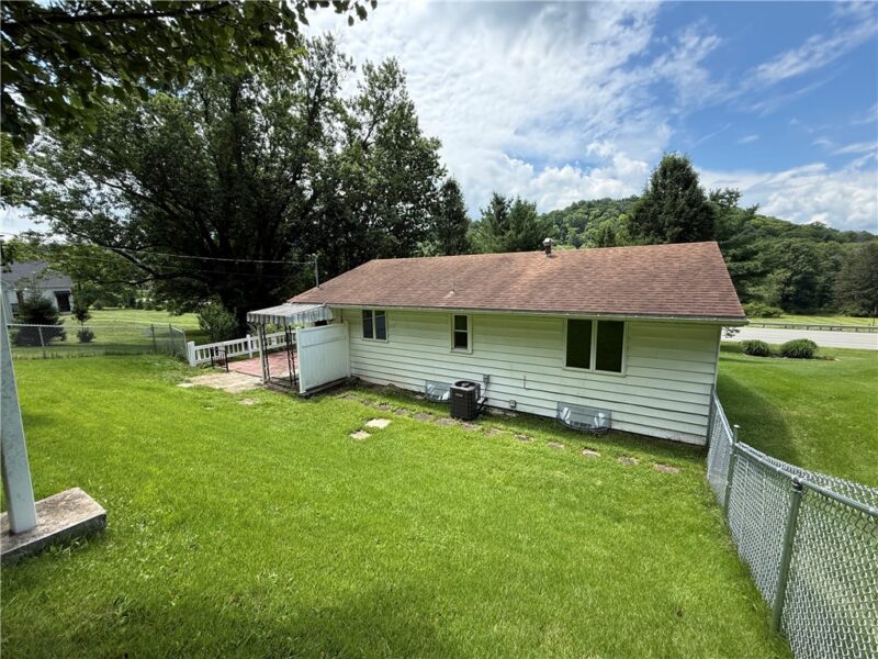 1563 Route 30 — photo 5