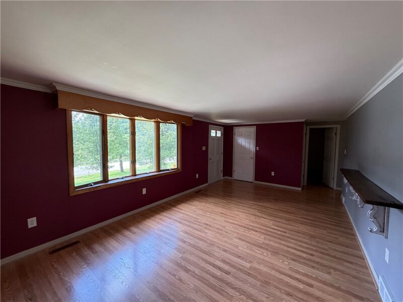 1563 Route 30 — photo 7