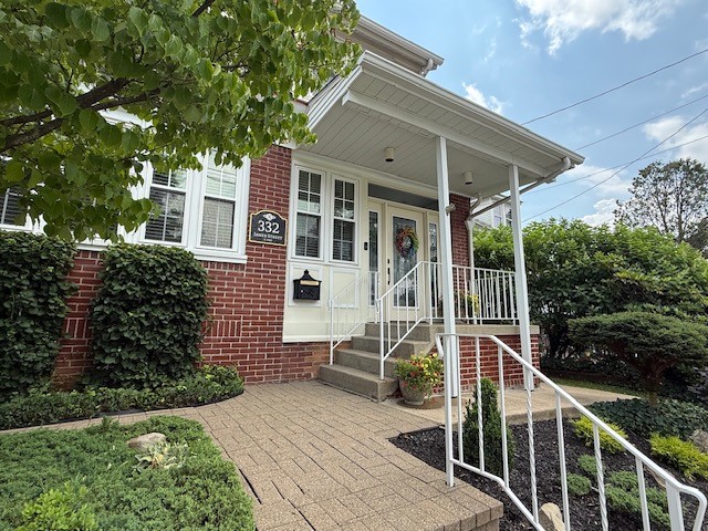 332 James Street — photo 3