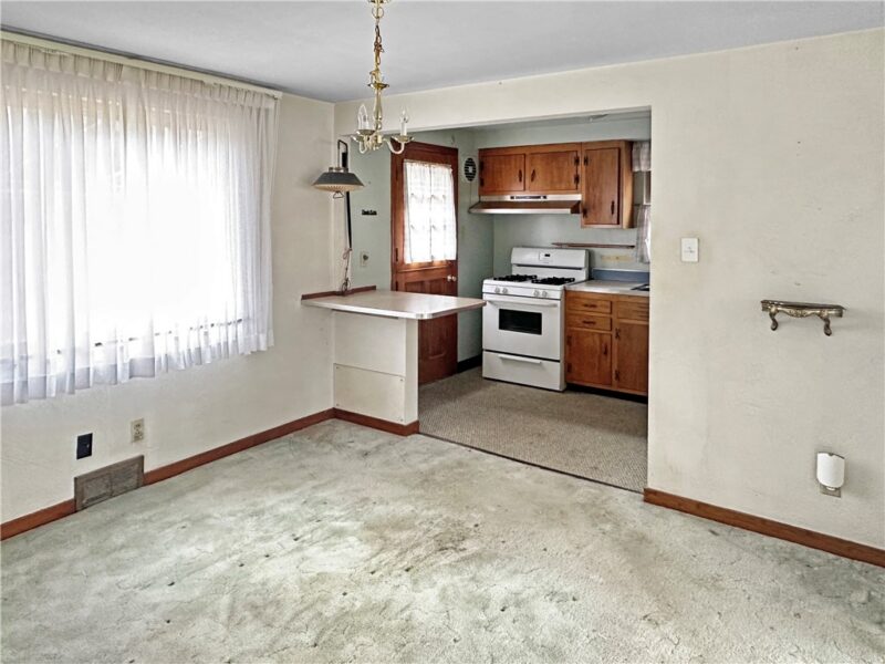 169 Cherrydell Dr — photo 4