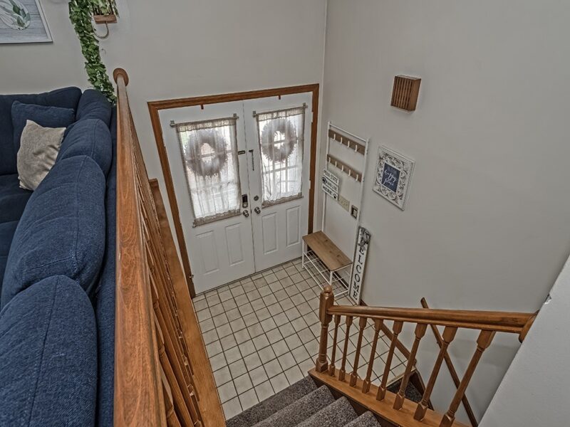 201 Falcon Ridge Drive — photo 8
