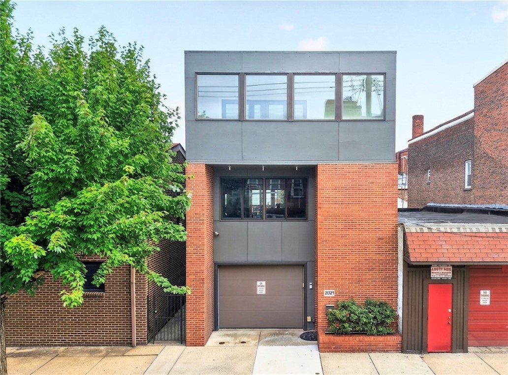 2021 Sarah St — photo 1